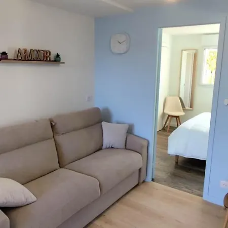 Belle-ile-en-mer - De 3 Logts - Max. 24 Personnes Ferienhaus La Turballe