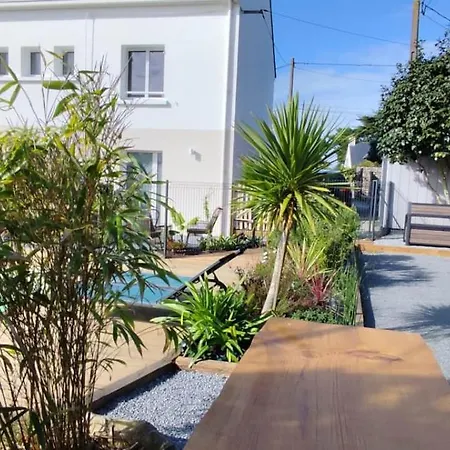 Belle-île-en-mer - Max. 24 Personnes Hébergement de vacances *
